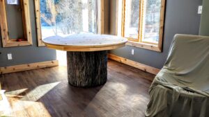 table base with log appearance